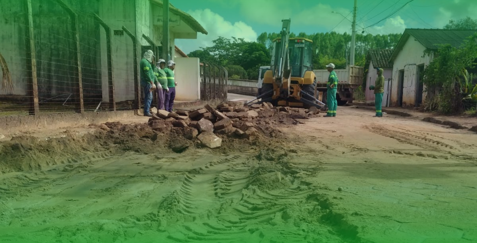 Prefeitura Realiza Manutenção em Calçamento de Ruas de Sobradinho e Sede